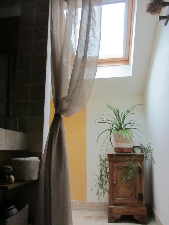 Les Cimes Bed and Breakfast Saint-Pierre-de-Rivière Rum bild